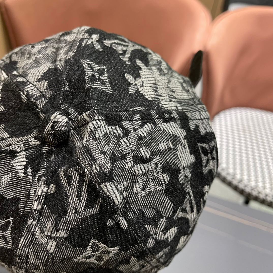 Louis Vuitton Caps